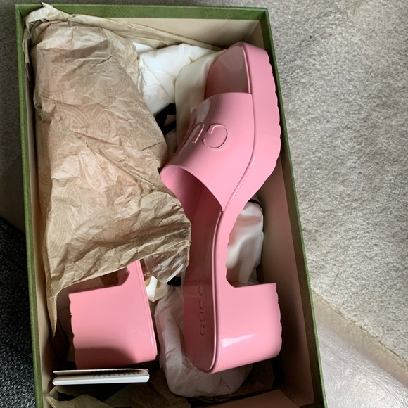 Gucci rubber shoes - Picture 3 of 7